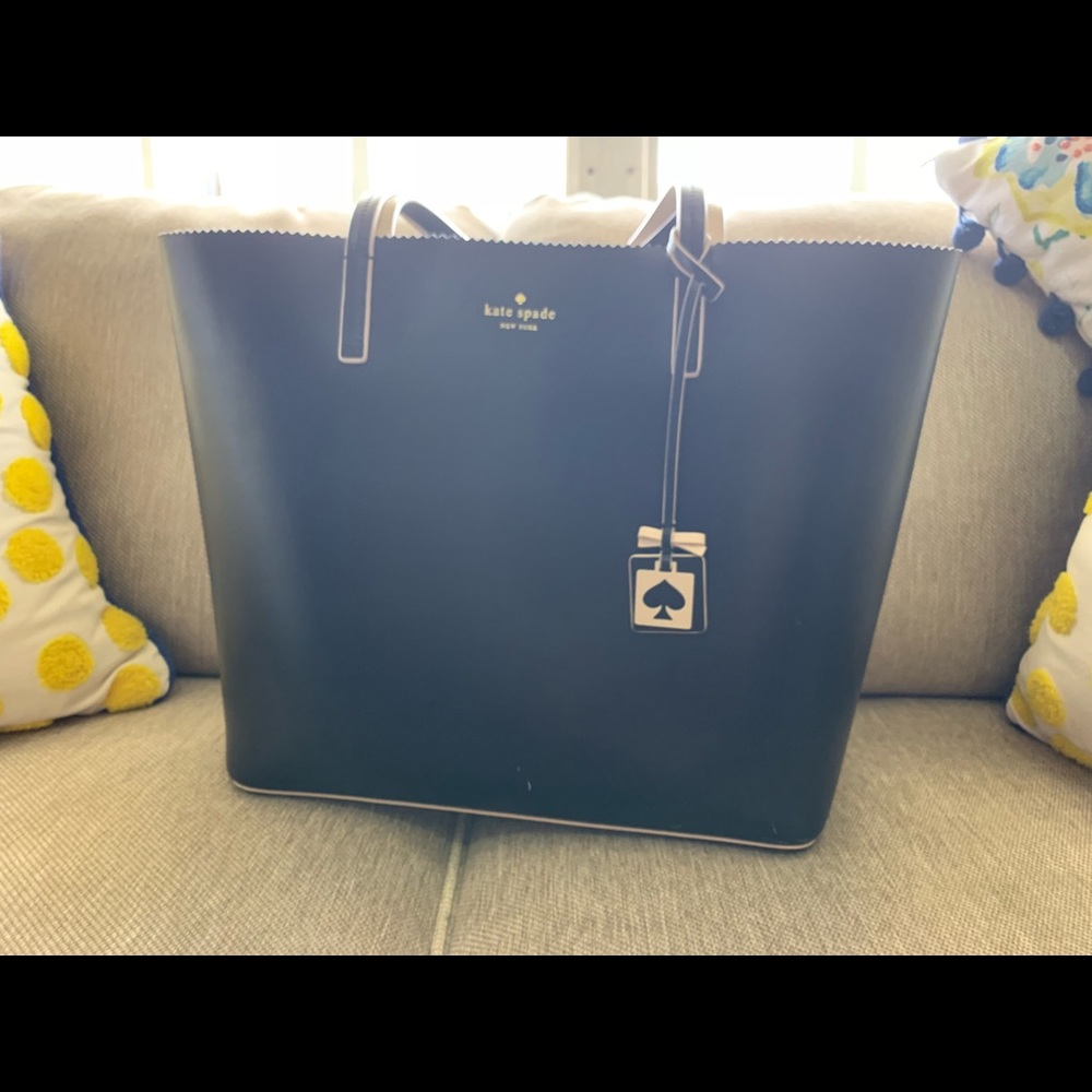 Large Kate spade tote